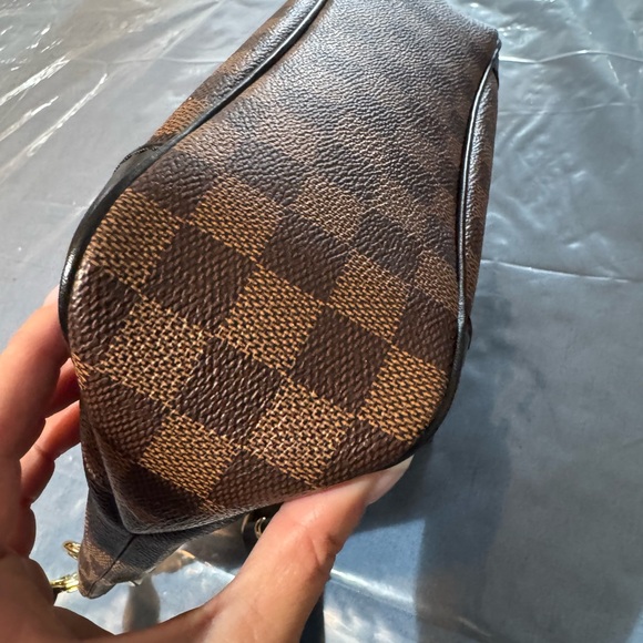 Louis Vuitton Odeon PM Crossbody - Picture 6 of 16